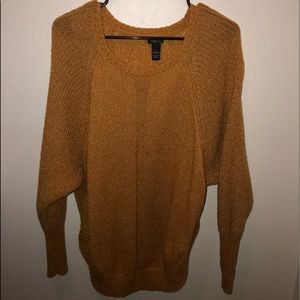 long sleeve sweater.